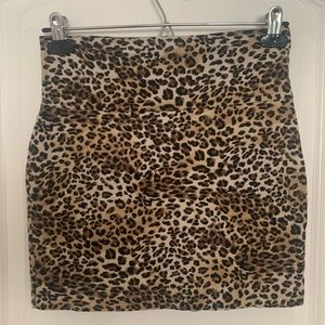 Leopard Print Fitted Mini Skirt